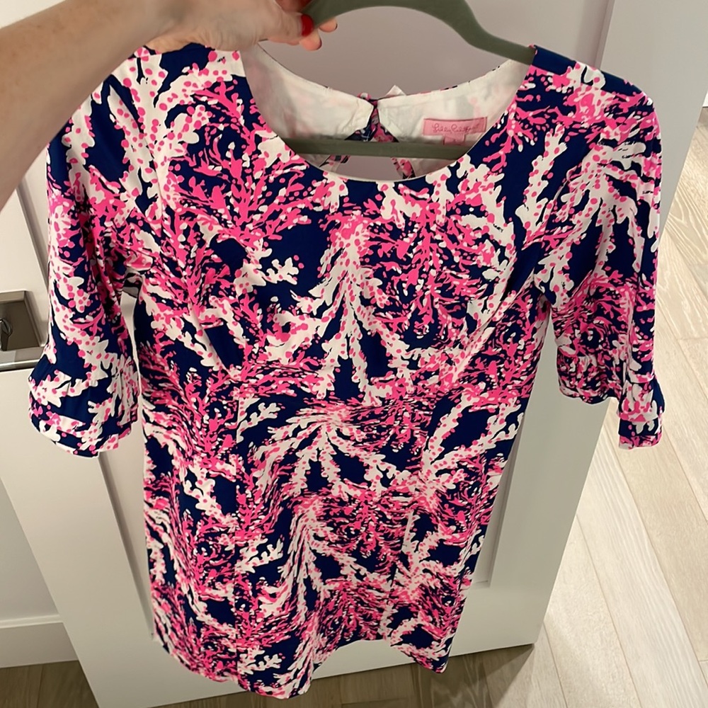 Lily Pulitzer pink blue and white dress in size 4. Perfect condition.